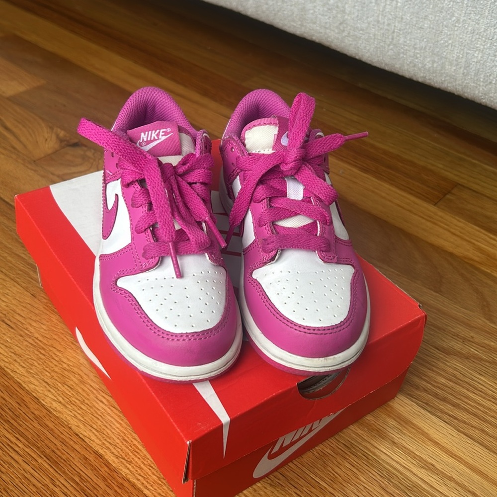 Nike dunks - Picture 2 of 5